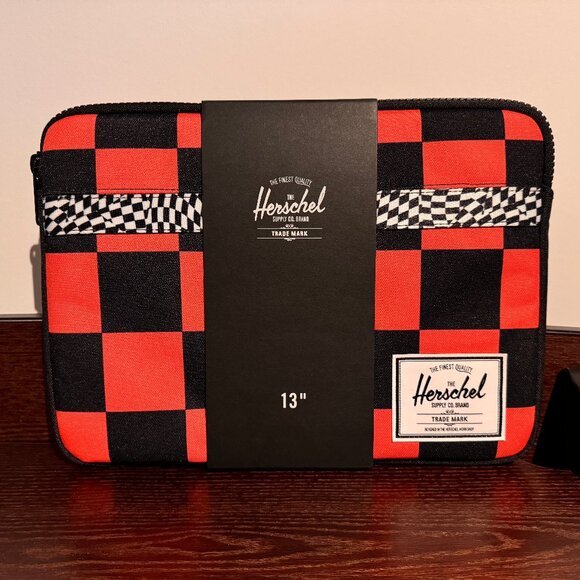 New Herschel Anchor Laptop Sleeve - Orange Checker - 13"-16" - Picture 2 of 8